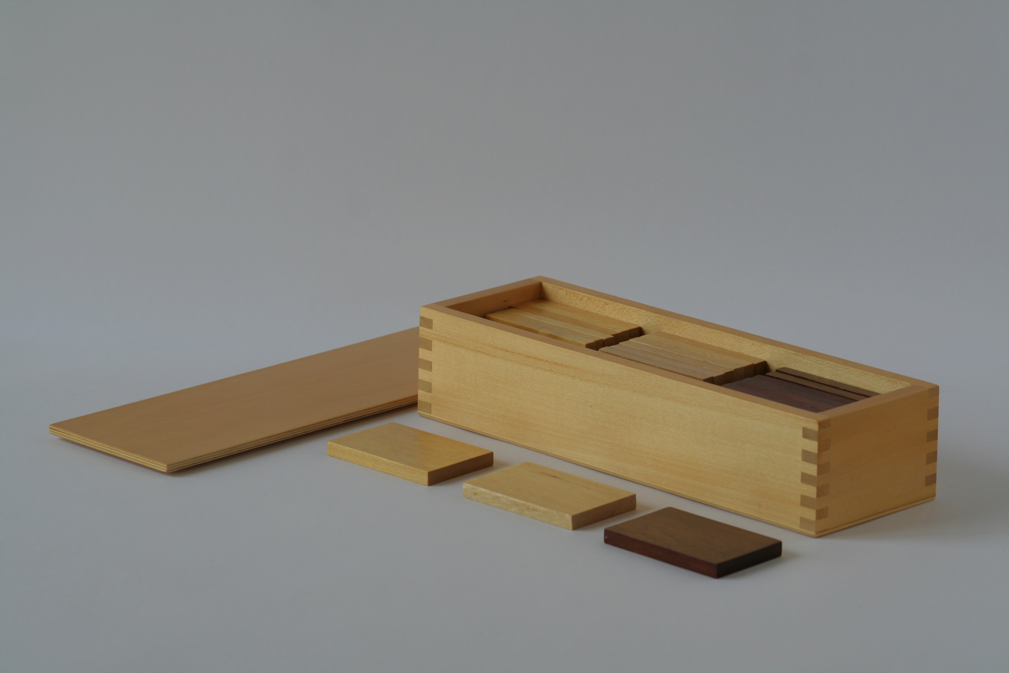 Baric Tablets with Box | Montessori Pre-School Supplies